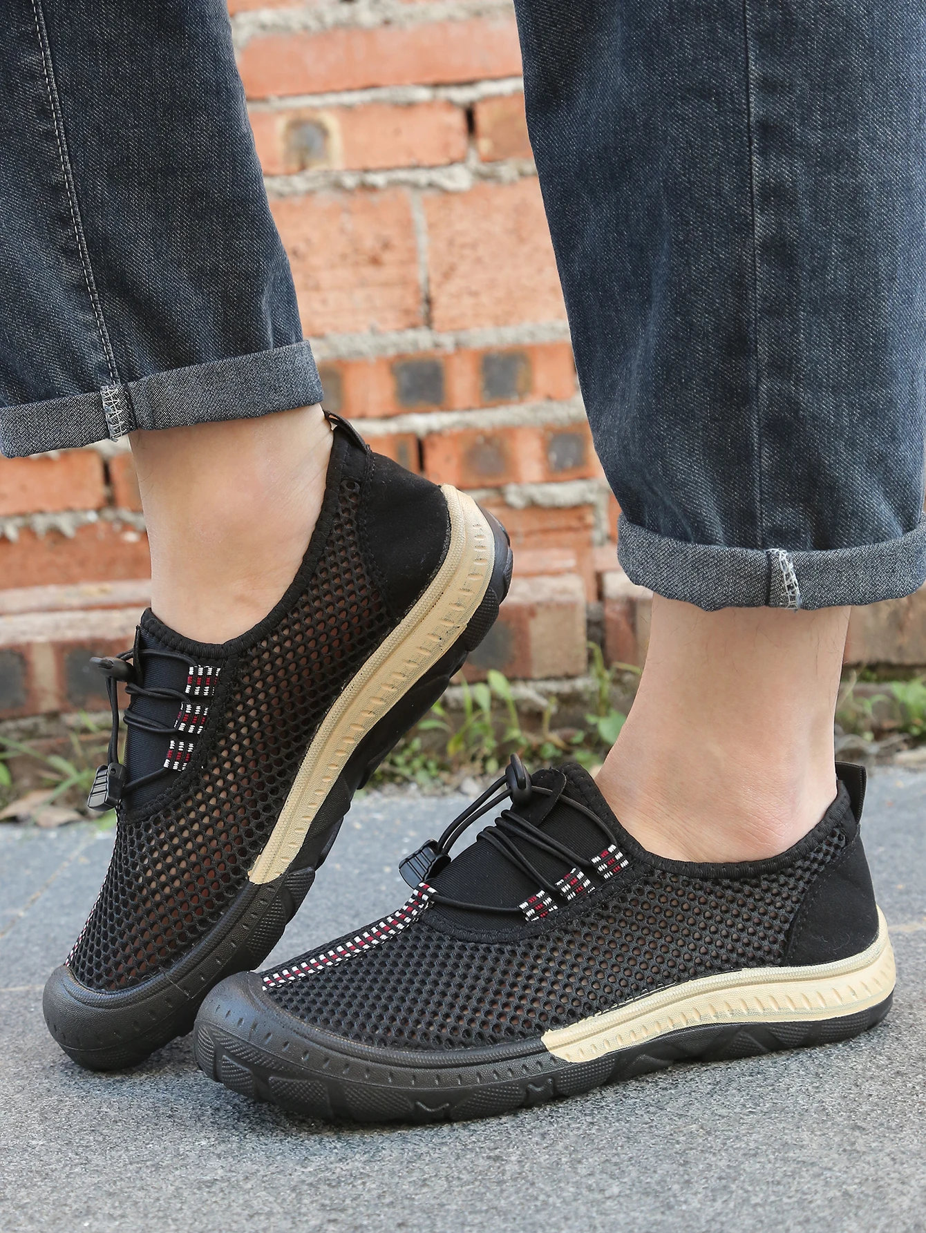 Atmungsaktive Mesh-Outdoor-Wanderschuhe für Herren, schnell trocknende Freizeitsneaker mit hohlem Obermaterial, verstellbarer Kordelzug zum Hineinschlüpfen, Alltagsschuhe – Detail 4