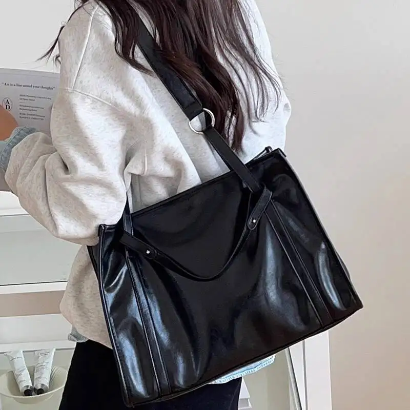 Simple Vintage Design Tote Bags High-Capacity All Match Square Shoulder Underarm Bag Fashion Grunge Y2K Women's Handbags