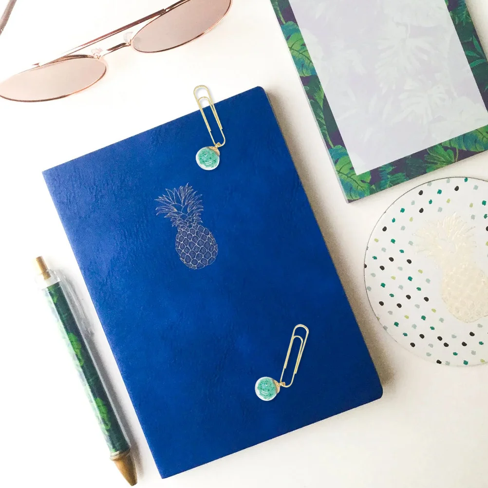 

6Pcs Decorative Bookmarks Quicksand Crystal Ball Style Random Color Functional Page Holders for Reading Writing Stationery