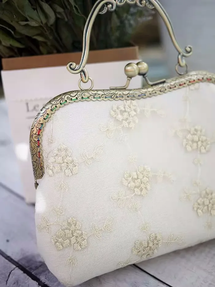 Lost in Vintage White Wedding Bride Clutch Lace Floral Appqulie Embroidery Bag Kiss Lock Handbag Kiss Lock Purse Filigree Handle