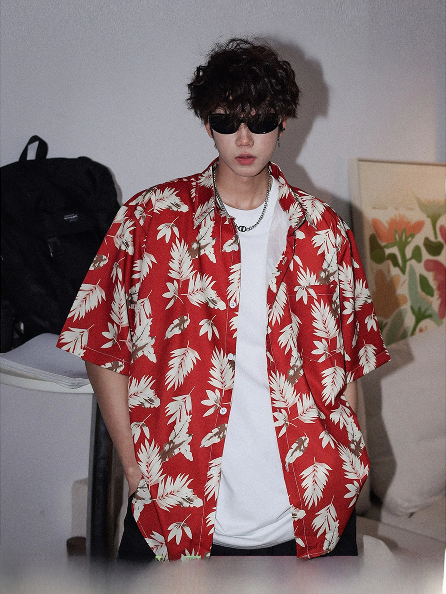 

Hawaii Vacation Style Ice Silk Flower Loose Short Sleeve Men's Summer Trendy Handsome Half Sleeve Shirt Casual Fashion
