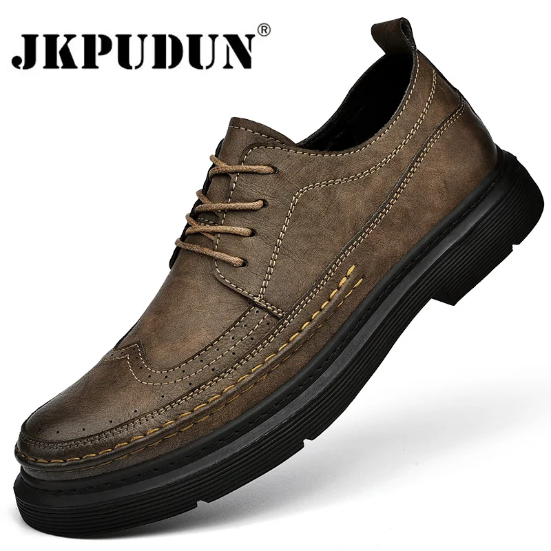 Genuine Leather Men Casual Shoes Luxury Men Oxfords Shoes British Style Brogue Shoes Lace-up Men Leisure Shoes Plus Size 38-46