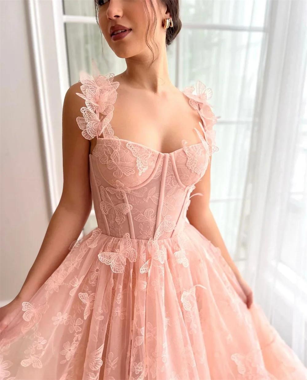 Spaghetti Straps Sweetheart 3D Flower Cocktail Dresses Lace Appliques Butterfly Homecoming Gowns A-line Tea-length Prom Gowns