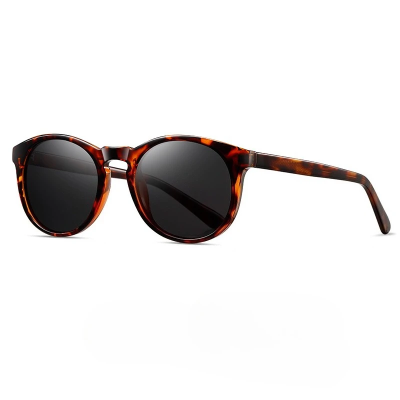 2025 New Polarized Outdoor Street Photography Simple Light Luxury Sunglasses Square Inch Space Leading Fashion Sunglasses 31124