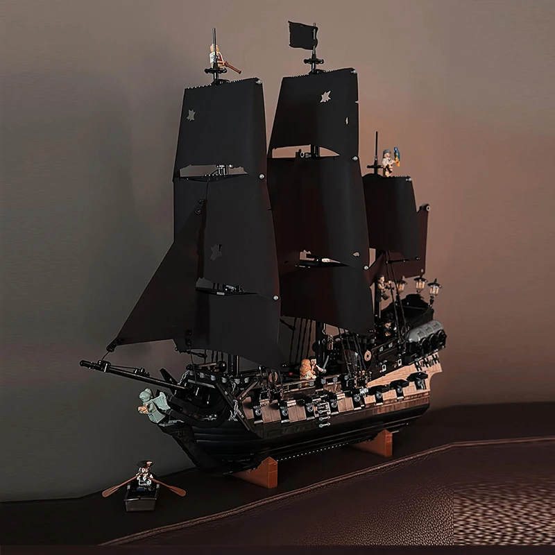 

Sparrow's Pirate Ship Building Blocks 10365 Vessel Sailboat Ship Model Bricks Assembling DIY Toys For Kids Adult Birthday Gifts