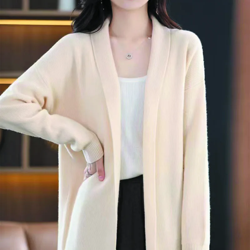 New Autumn And Winter Loose Wool Cardigan Female Zipper Twist Long Sleeve Knit Round Neck Sweater Solid Color Coat Jacket