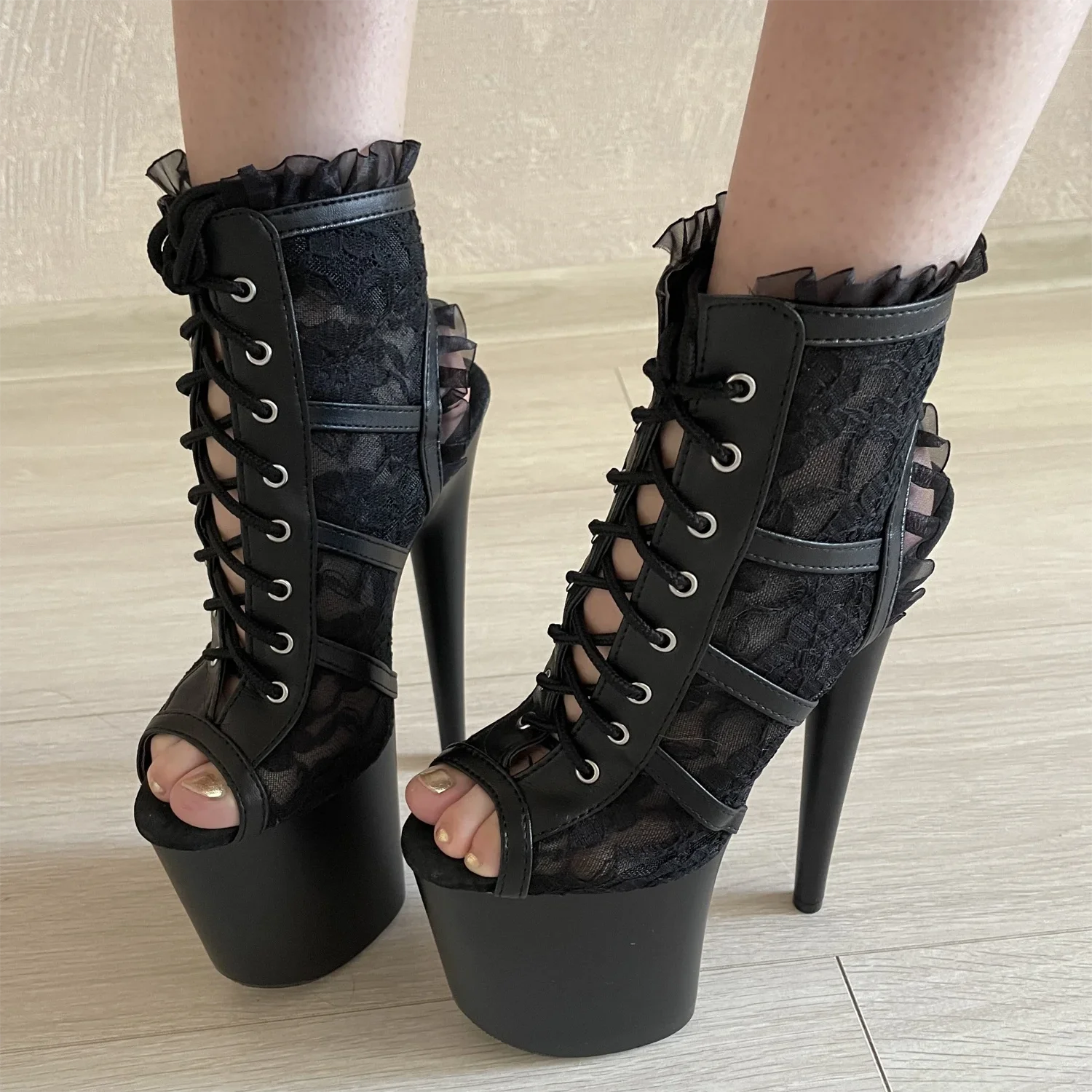 

Sexy summer ankle boots, lace hollowed-out shoes for parties and nightclubs, 20cm heels for models, dancing shoes