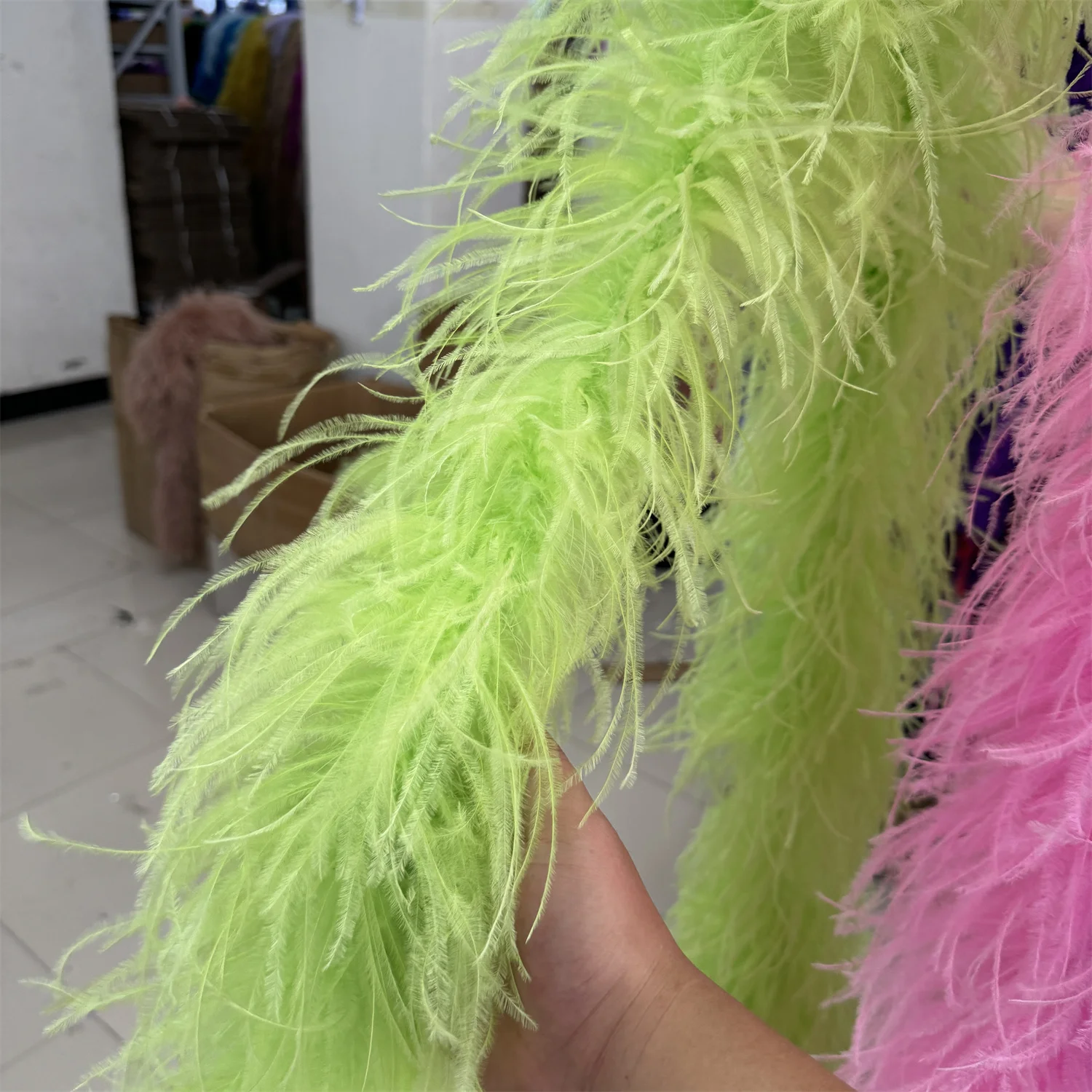 2Meter Pink Feather Boas Shawl 2Ply 6Ply 8Ply 10Ply 20Ply Thick Fuffly Ostrich Feather Scarf for Wedding Party Dress Accessories