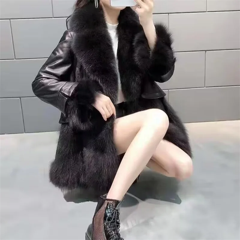 2024 Ladies Medium Long Styles Fur Outwear Winter Female Fashion Faux Fur Jacket Korean Women Long Sleeves Plush Coat