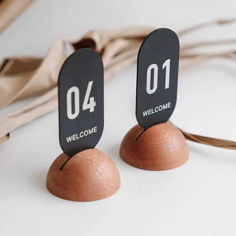 High-grade Retro Solid Wood & Stainless Steel Digital Table Number Sign Vertical Table Card for Hotel and Western Restaurant