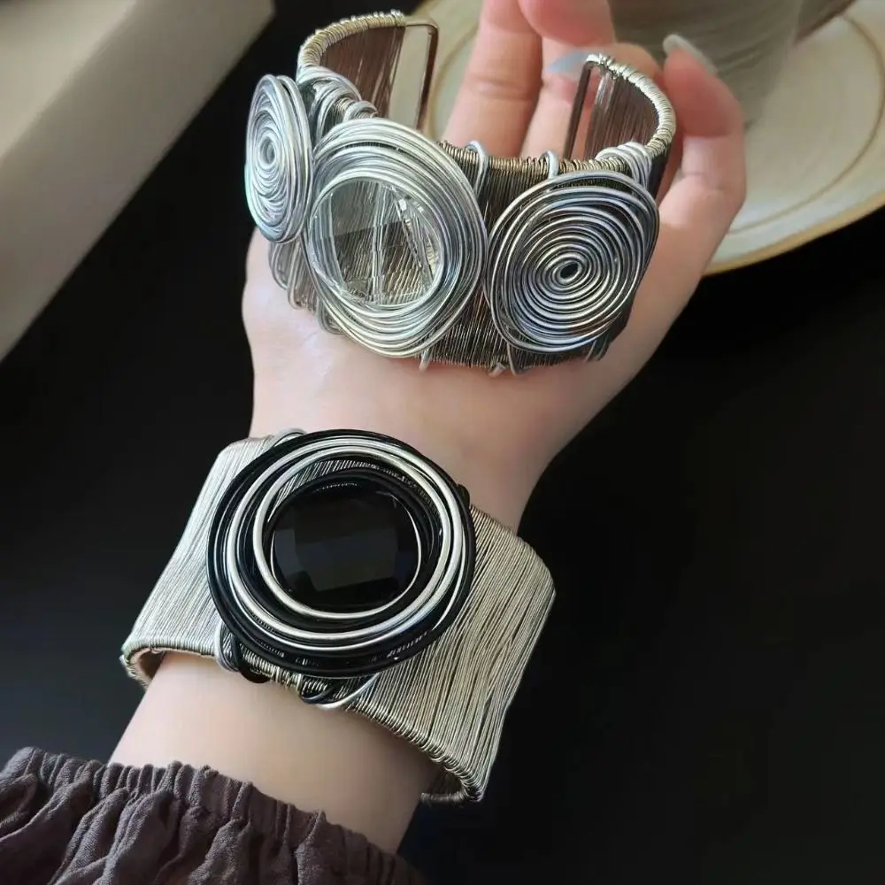 Y2K Punk Goth Metal…