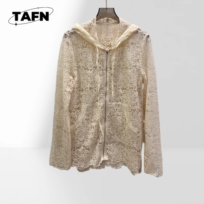 

High Street Fashionable Nice Refined Handmade Lace Cotton Coat Ladies Ruffle Shirt Elegant Puff Sleeve Chiffon Blouse AF2737