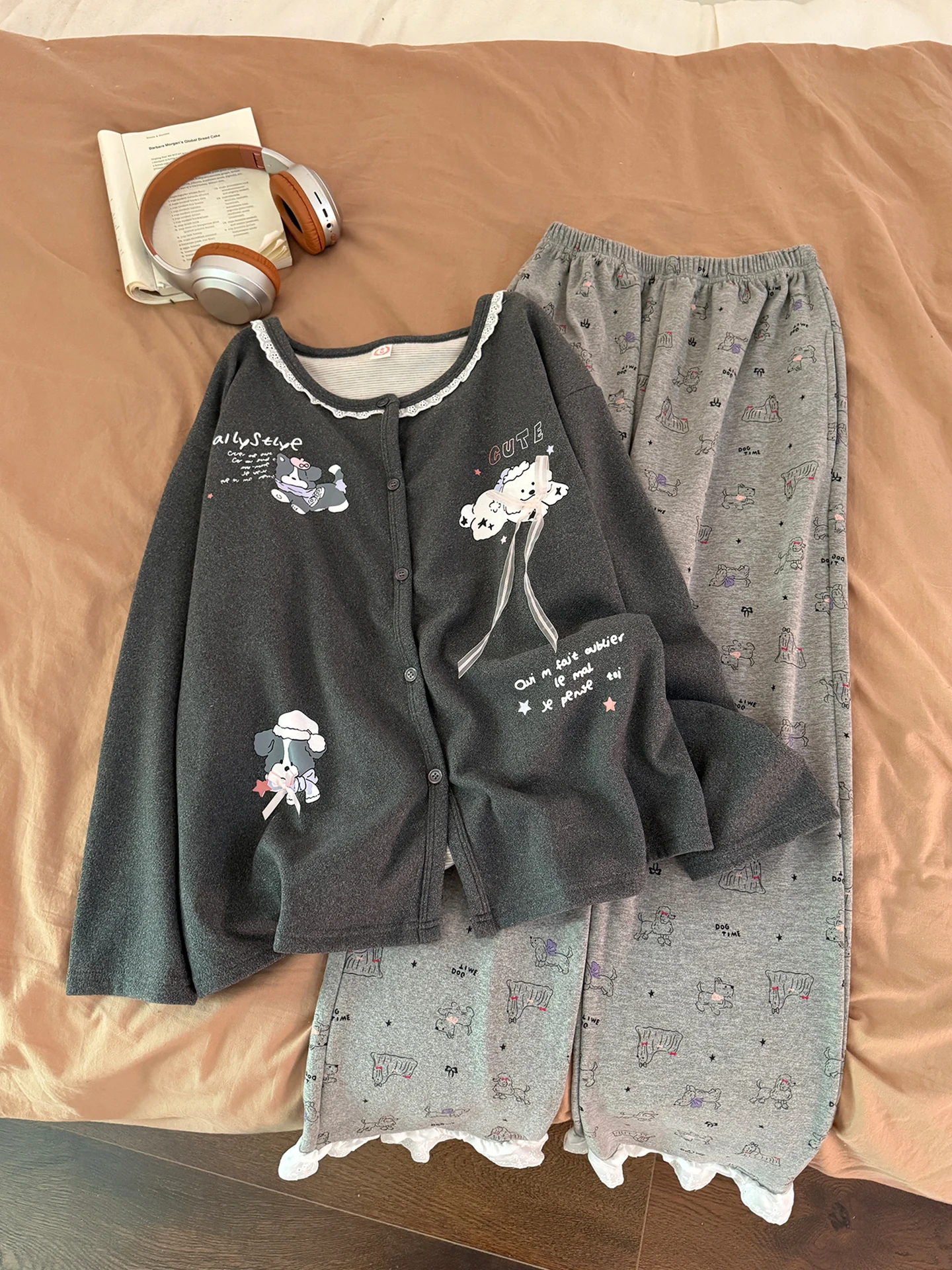women's-spwear-large-size-camere-long-sve-home-clothes-thermal-cloud-dog-set-new-2025-winter-season-suitable-for-outdoor