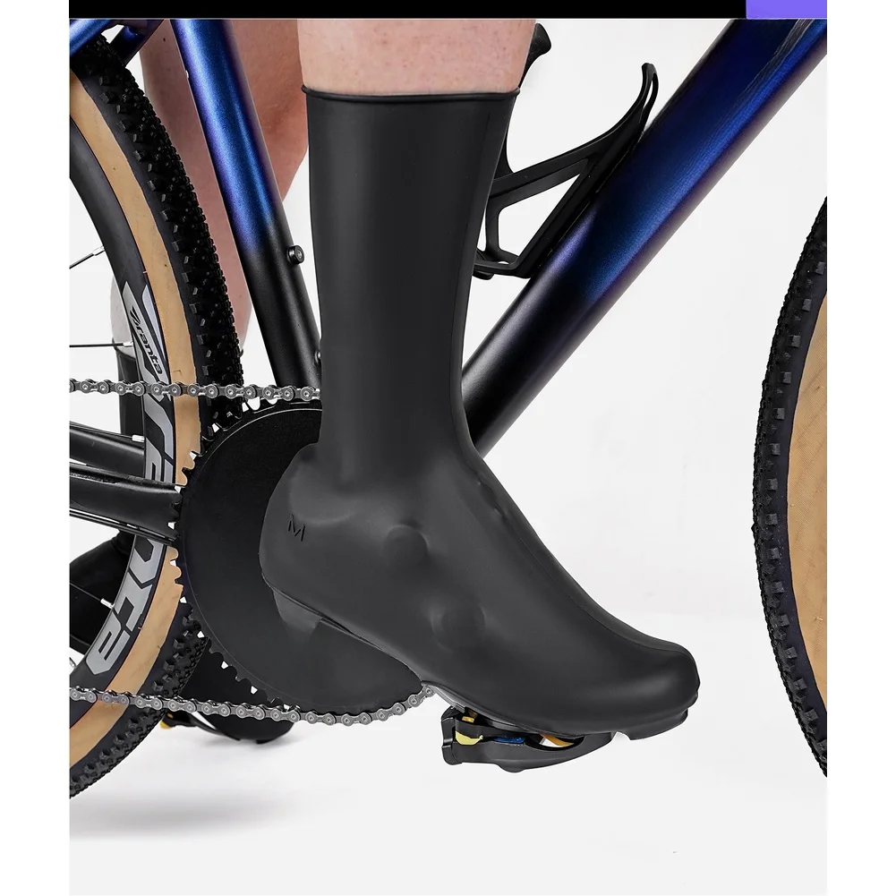 Water Resistant Silicone Bike Shoe Covers for Size 41 43 with Non Slip Cuffs and Adjustable Straps for Secure Fit
