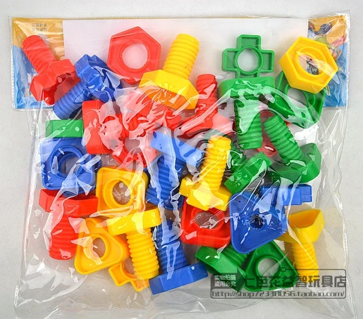 Schrauben Mutter Paarung Kunststoff Assemblage Bausteine Kindergarten Kinder Lernspielzeug 3-7 Jahre alte Kinder 350g/Packung
