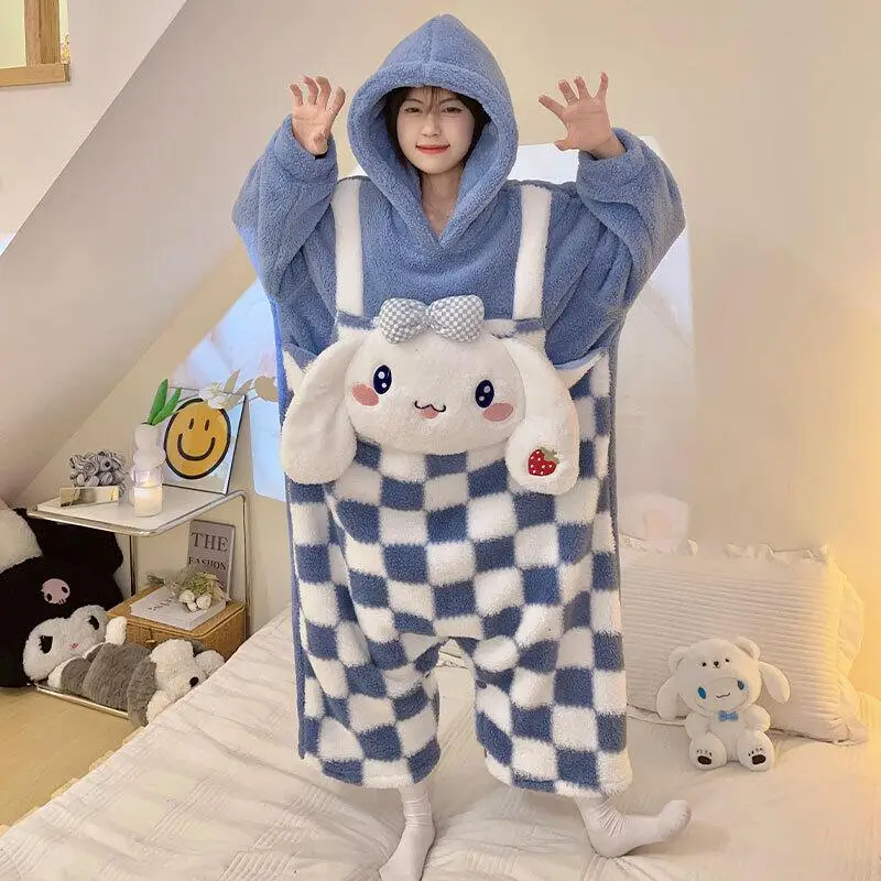 حار أنيمي سينامورول جديد المرأة بيجامة سانريوس Pochacco الكرتون الحلو Kawaii نمط النساء ملابس المنزل في سن المراهقة مقنعين بيجامة مجموعة