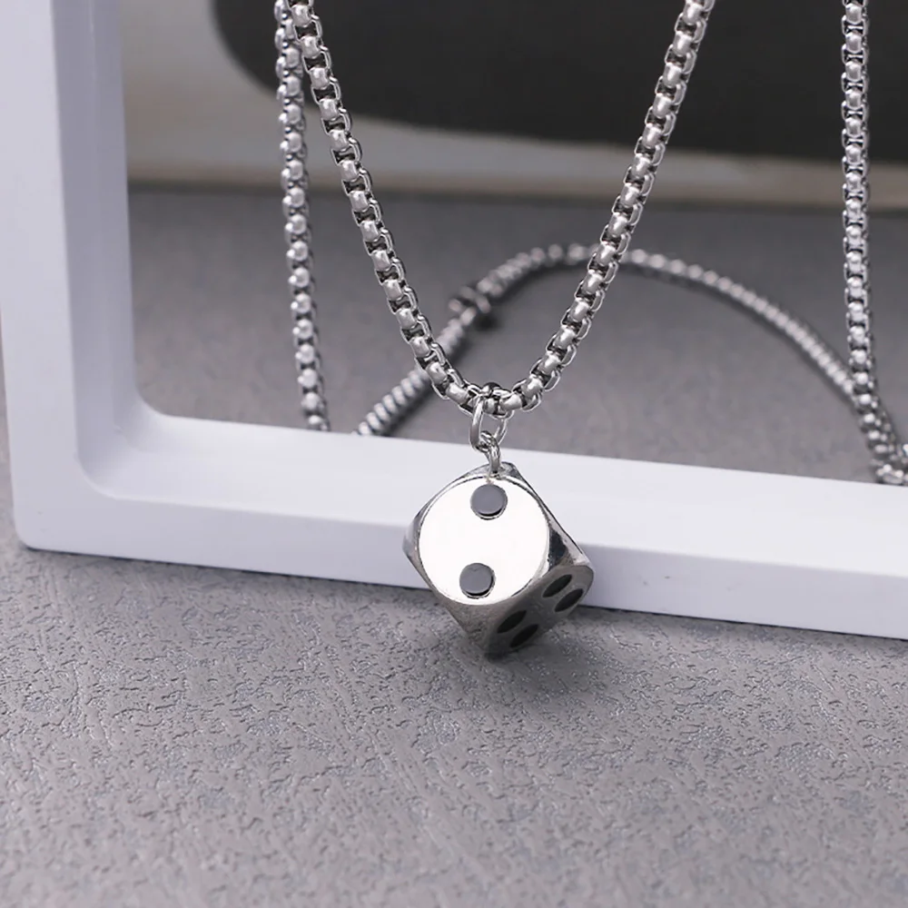 Silvery Square Dice Pendant Necklace Alloy Personalized Box Chain Necklaces Chokers Hip Hop Jewelry Accessories Men's Gifts