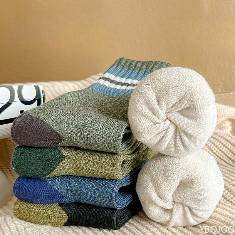 

5 pairs of men's autumn winter foot velvet mid tube men's socks trendy sports men's winter thick warm socks