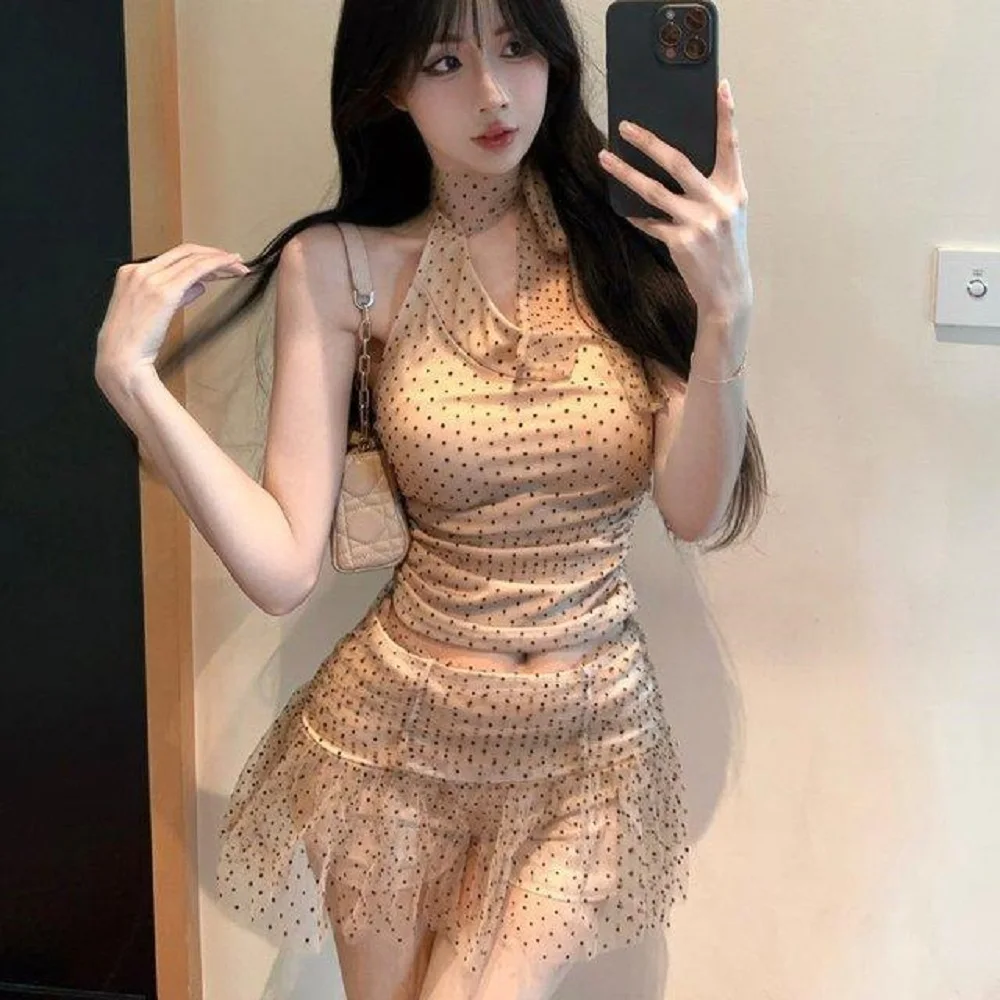 Hot Girl Retro Design Sense Two-Piece Set Polka Dot Slanted Shoulder Halter Neck Vest Strap Mesh Skirt Women'S Summer New Suit