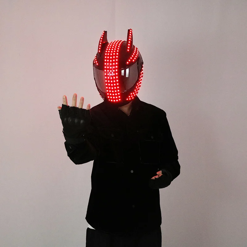 

Luminous cycling helmets, luminous LED helmets, luminous robot helmets, fluorescent helmets