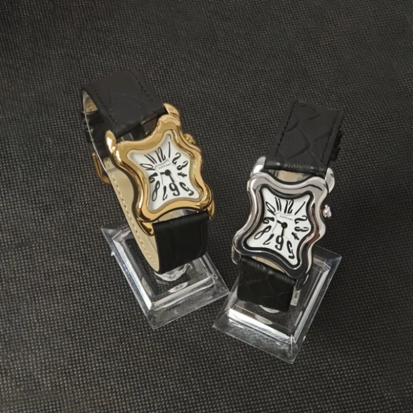 Retro Watch with Twisted Butterfly Y2K Silver Watch Women's Leather Strap Trendy Niche Design Jewelry Gifts Women's Quartz Watch