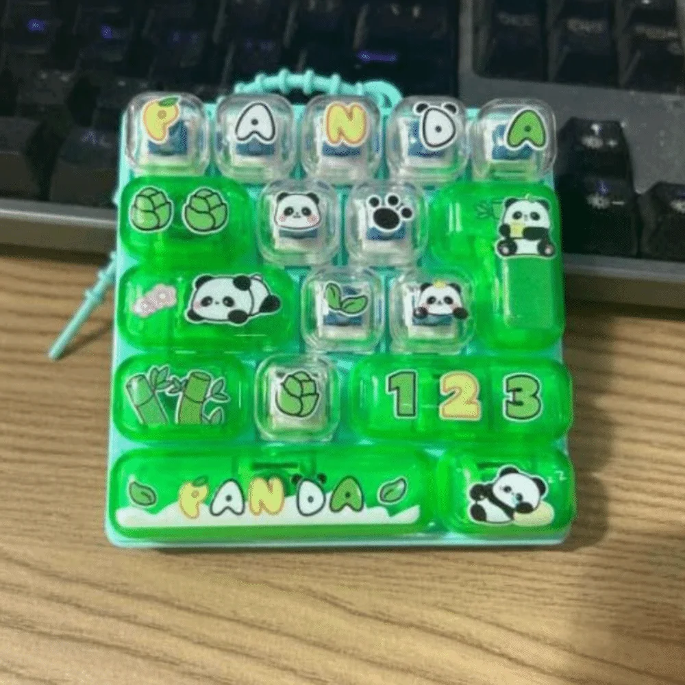17-Key Decompression Button Transparent Dual-Tone Simulation Keyboard Mini Keyboard Pendant Cute Design Keyboard Keychain