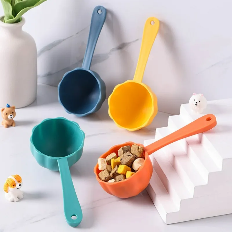 Pet Food Spoon Fancy Round Bottom Cat and Dog Food Spoon Is Simple and Portable Easy To Clean Pet Food Spoon