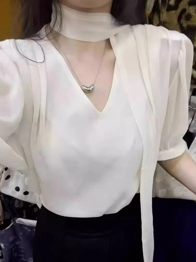

Korean Sle V-Ne Bubble Sve Chiffon Casual irt Women's Faion Summer 2025 Trendy Top Loose Fit ort Sve