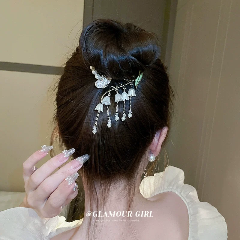

Women Girls Exquisite Alloy Hair Accessories Pearl Flower Rhinestone Tassel Party Hair Clip Ladies Girls Hair Claw New Headwear