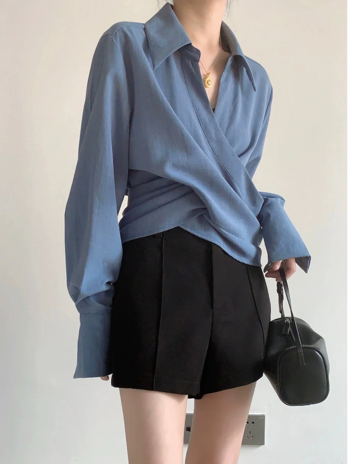 

Новинка весны Sle для похудения V-Ne ort Design irt, женская крестовая волшебная лента на талии, повседневная мода на пуговицах