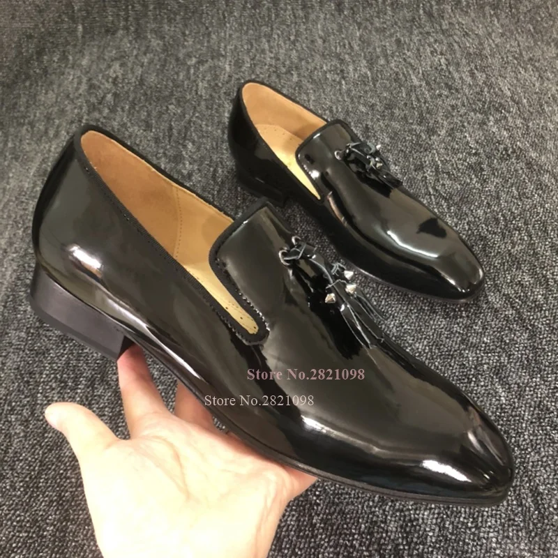 

Pure Black Loafer Patent Leather Loafers Low Block Heel Flats Tassel Rivets Men Platform Dress Shoe