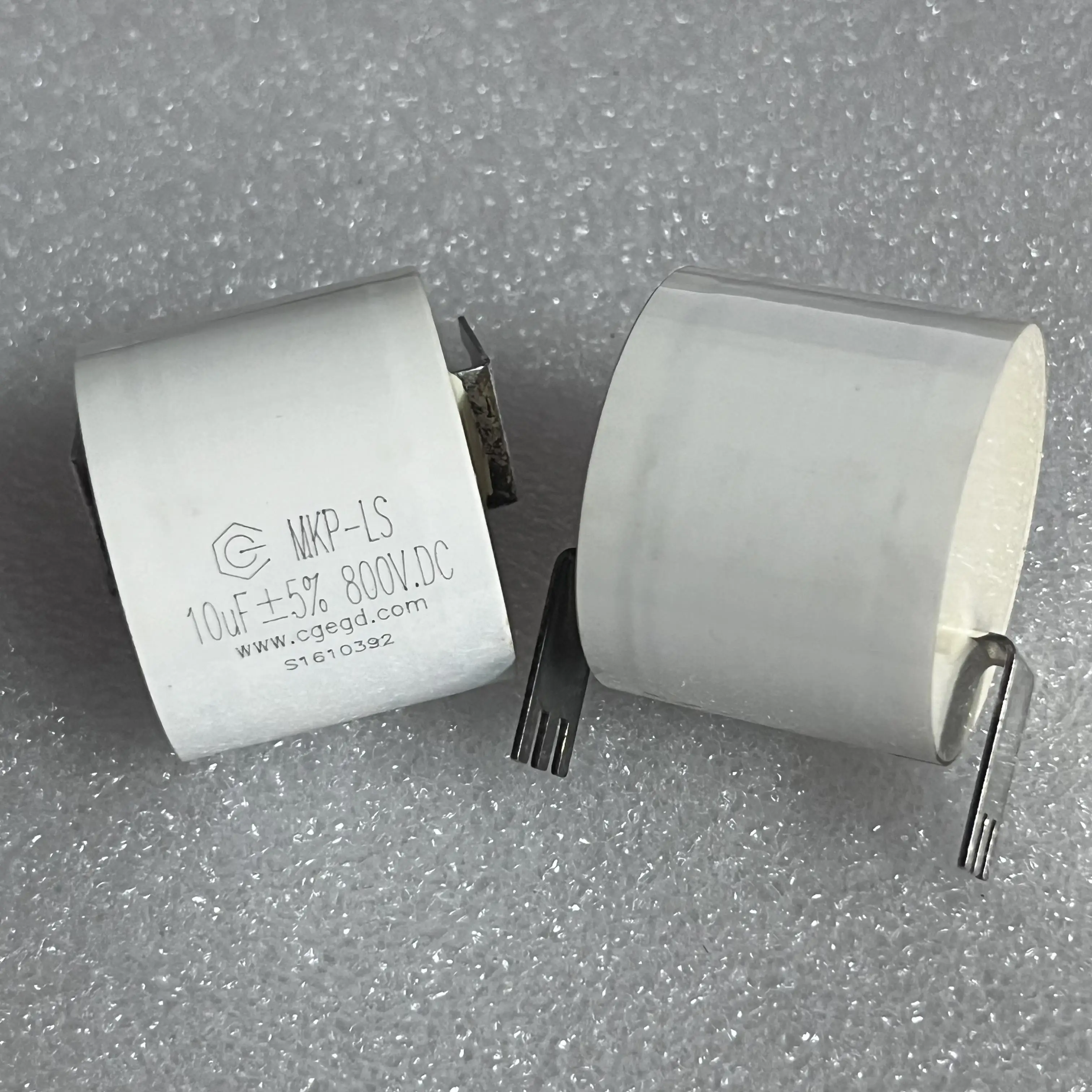 새로운 오리지널 MKP-LS 타입 10UF 800V DC 용접기 커패시터 필름 커패시터 42.5*32.5*44.5MM P=38