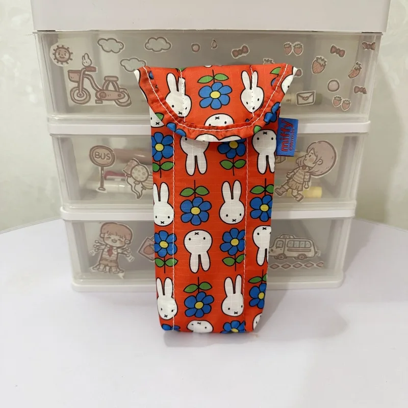 Kawaii Miffy Brillen-Aufbewahrungstasche Niedliche Hasen-Sonnenbrillentasche Cartoon-Sonnenbrillen-Schutztasche mit Magnetverschluss Geschenk-Spielzeug – Detail 7