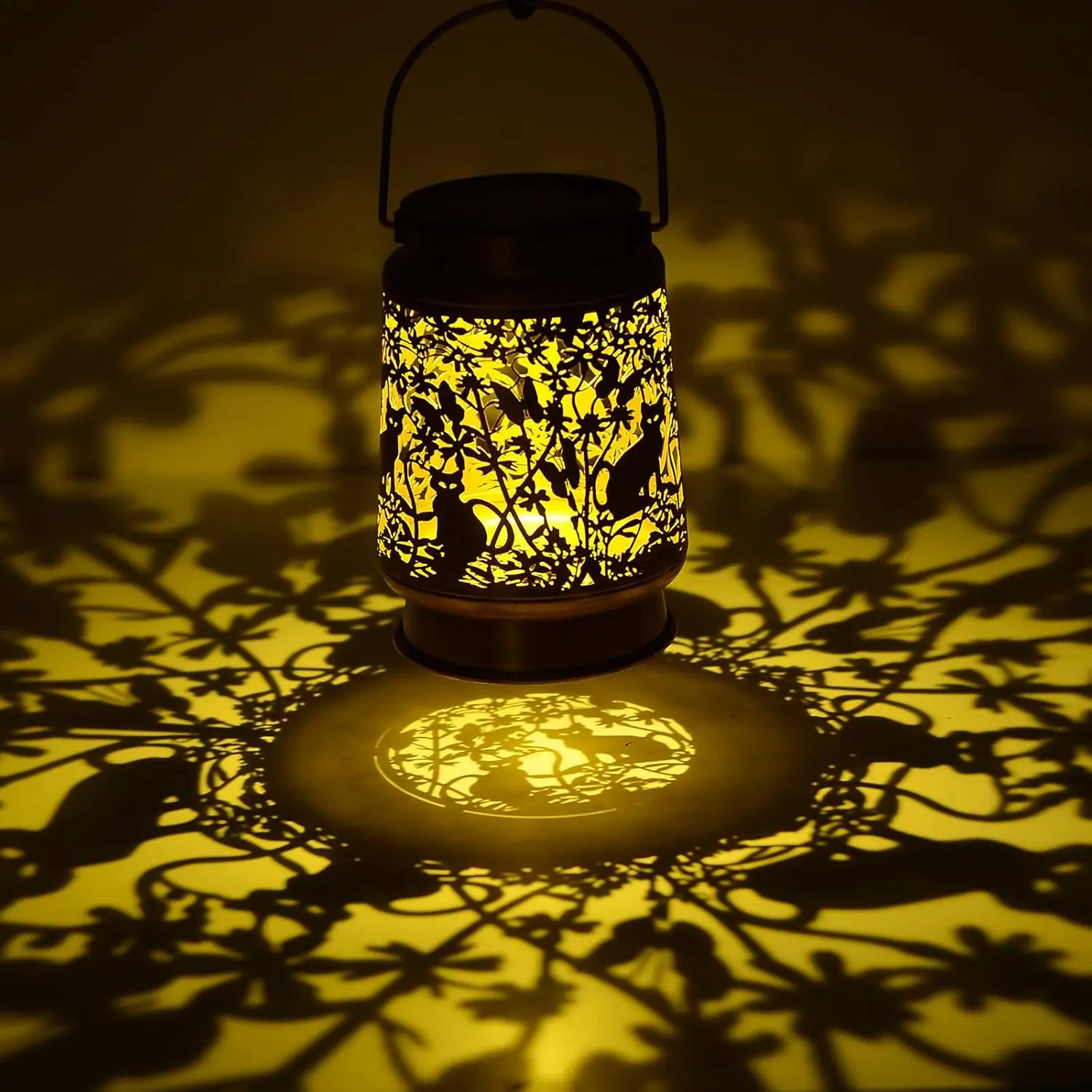 

Solar Cat Lantern - Cat Lover Gifts for Women, Mom, Grandma - Garden Decor, Christmas & Mother Day Gift