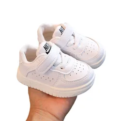 2024 moda serin eğlence çocuk ayakkabıları sıcak satış yeni bebek erkek kız ayakkabı yürüyor yüksek kalite çocuk Sneakers bebek tenis