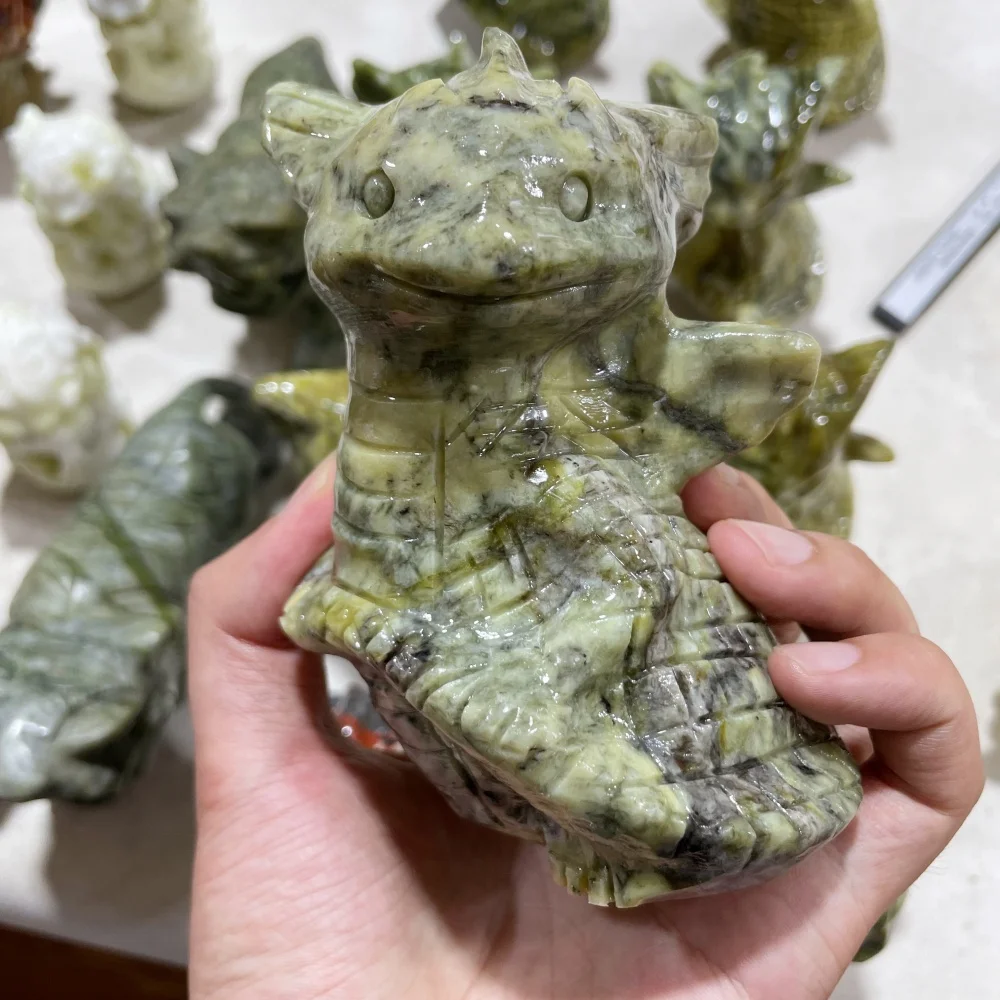 1PCS Natural Green Jade Cartoon Dragon Animal Carving Feng Shui Healing Home Decor Lucky Gift Fashion Feng Shui Decoration