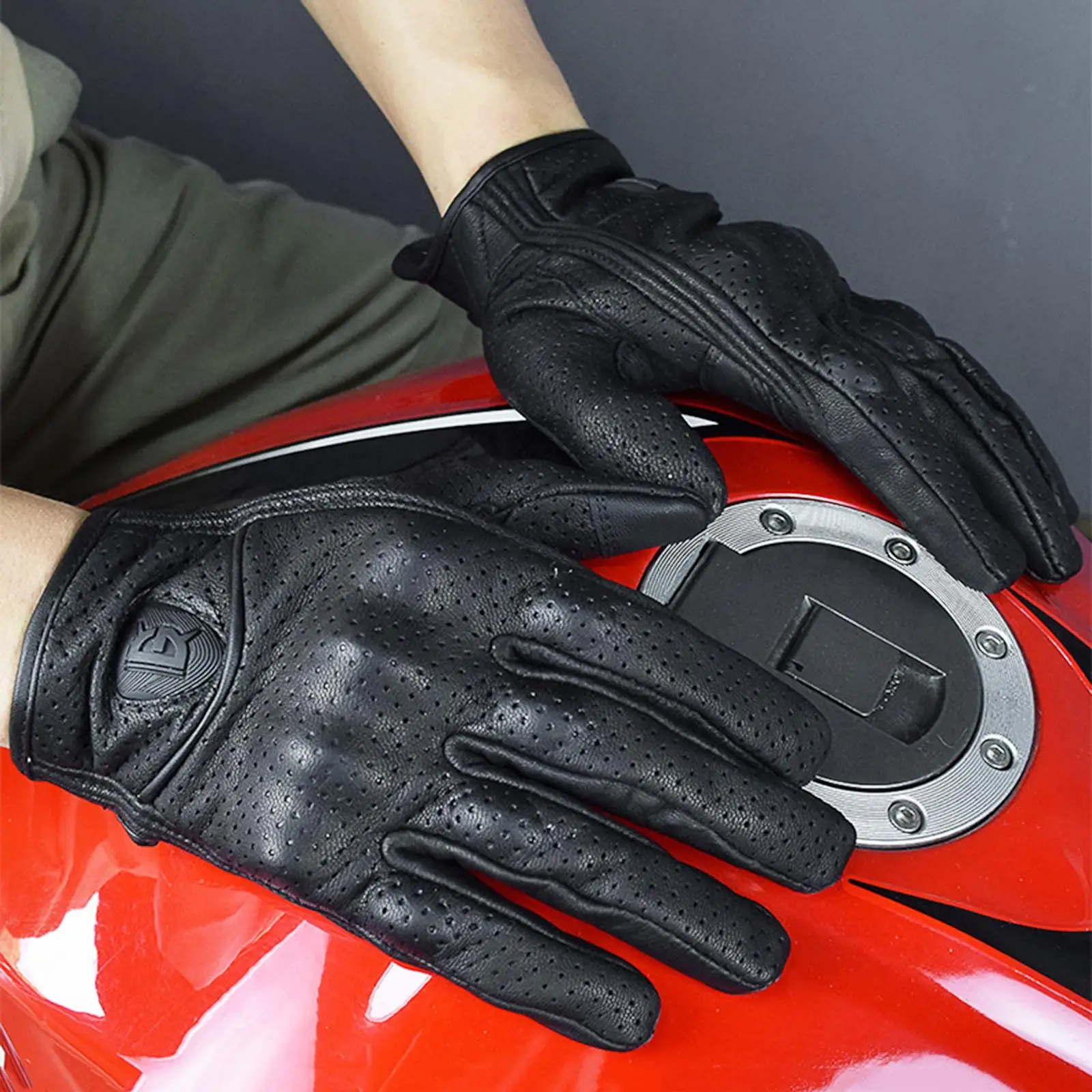 

Black Leather Motorcycle Motorbike Gloves Leather Easy Wrist Fastening for Men Women