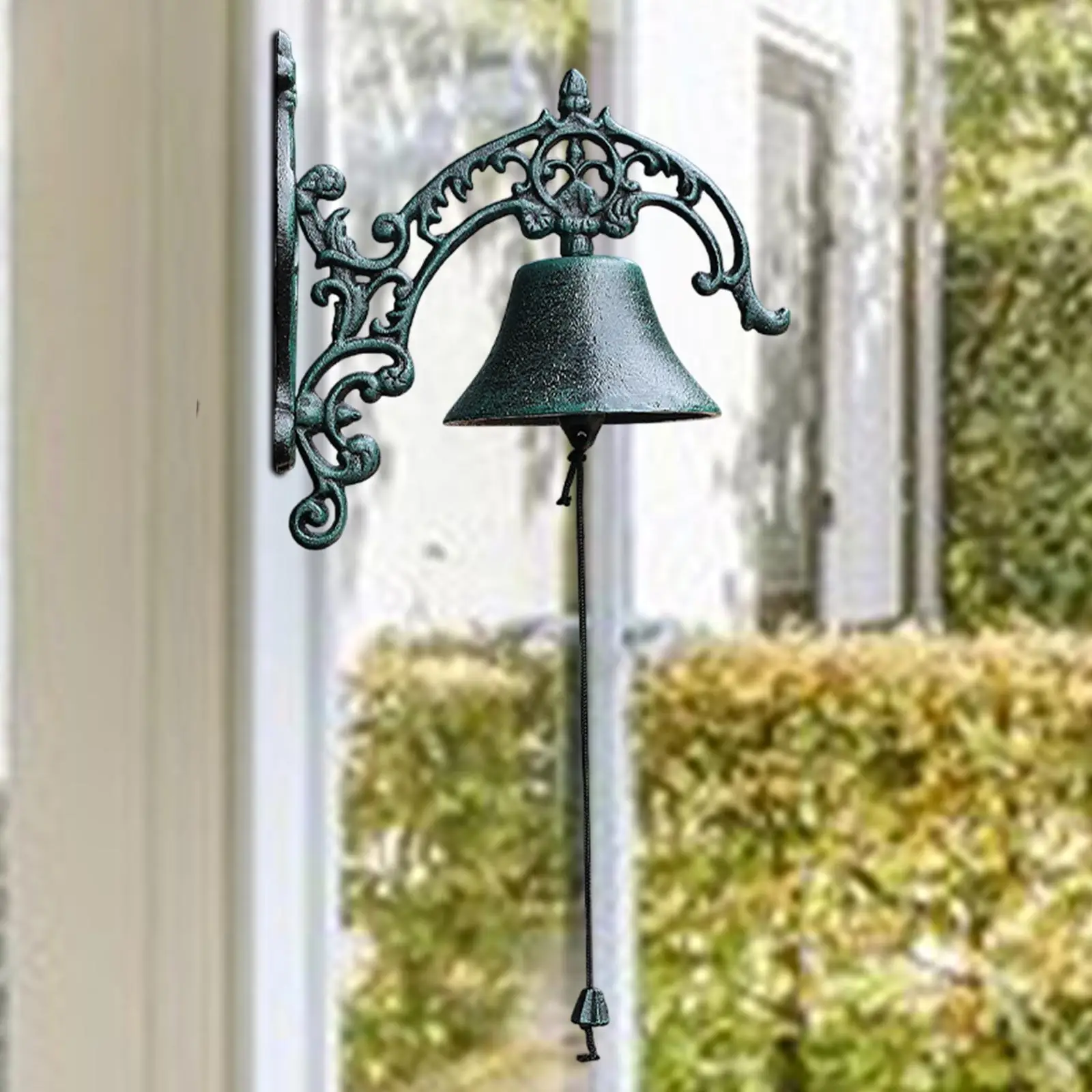 Farmhouse Dinner Bell Hand Bell Cast Iron Hanging Decor Front Gate Bell Decorative Bell for Indoor Outside Porch House Shop