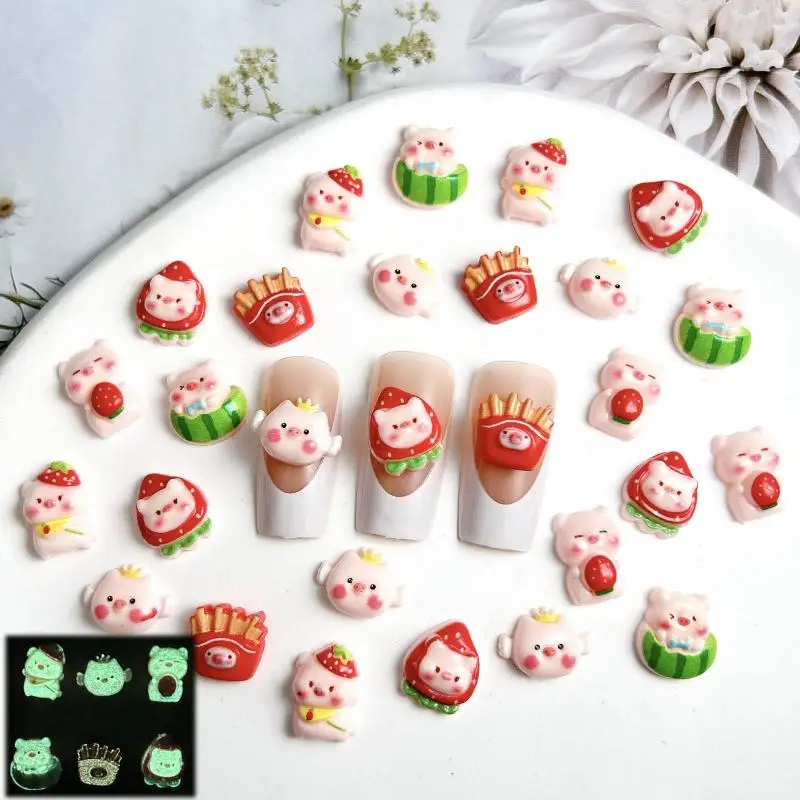 20PCS น่ารัก Powder Blusher Srawberry Piglet เล็บ Charms การ์ตูนแตงโมหมูเรซิ่นตกแต่งเล็บสําหรับ DIY เคสโทรศัพท์เล็บ