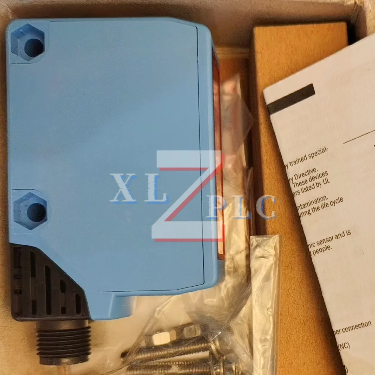 new in stock  WTB250-2P2441 6044682   Photoelectric Sensor Switch