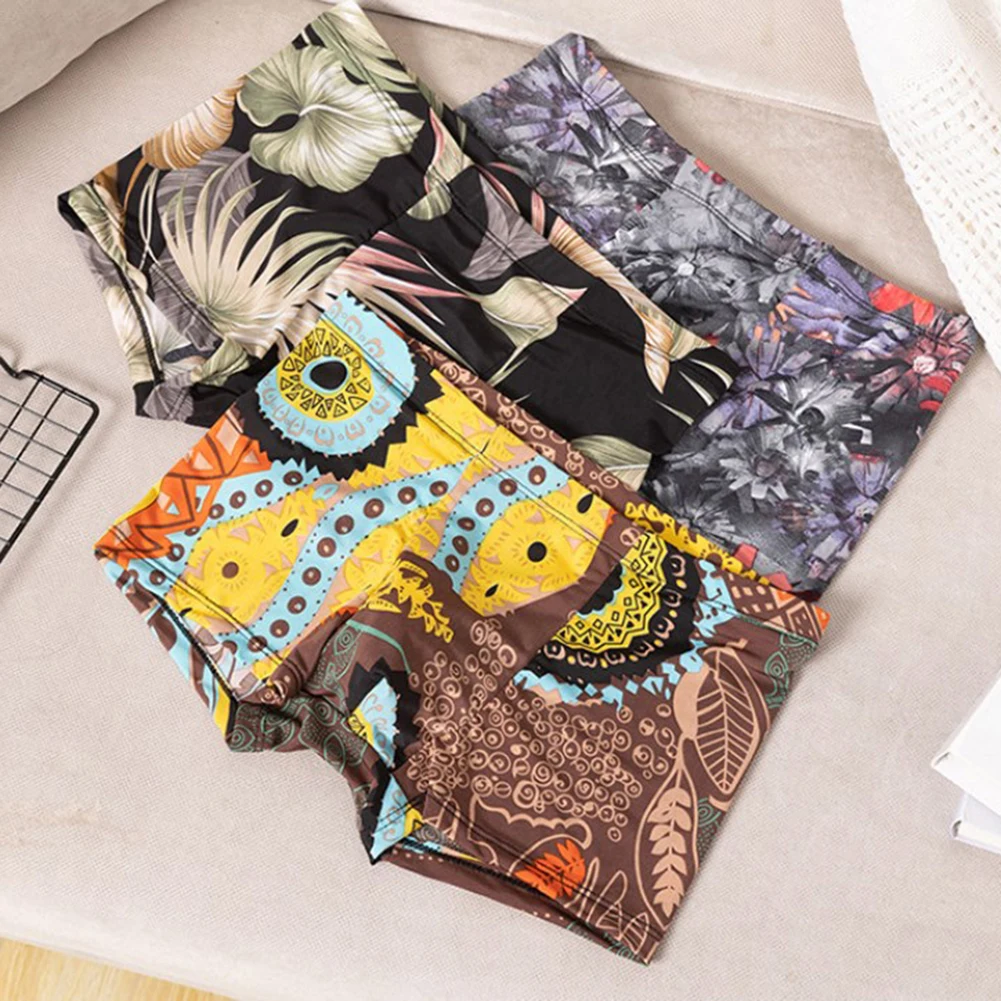 軽くストレッチしたメンズボクサーブリーフ、アイスシルク製、通気性と快適な下着、一日中着用に適しています。