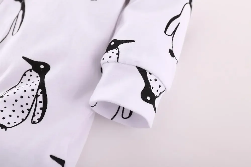 Newborn Baby Boy Rompers Long Sleeve Penguin Print Cute Baby Boy Girl Clothes Foot  Jumpsuit Infant Clothing Set