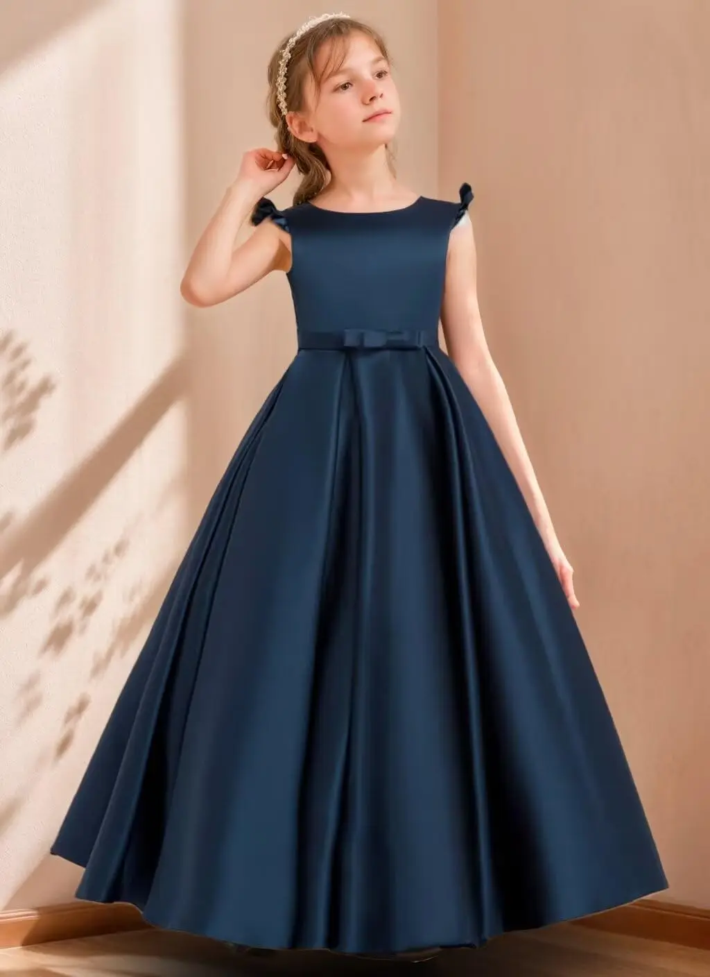 Satin Flower Girl Dress， Round Neck Princess Birthday Party Ball Dress, Girl Sleeveless Formal Evening Communion Dress, with Bow