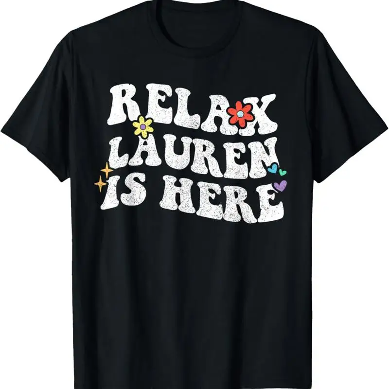

Забавная футболка с именем ко Дню матери в стиле ретро, расслабляющая Lauren здесь