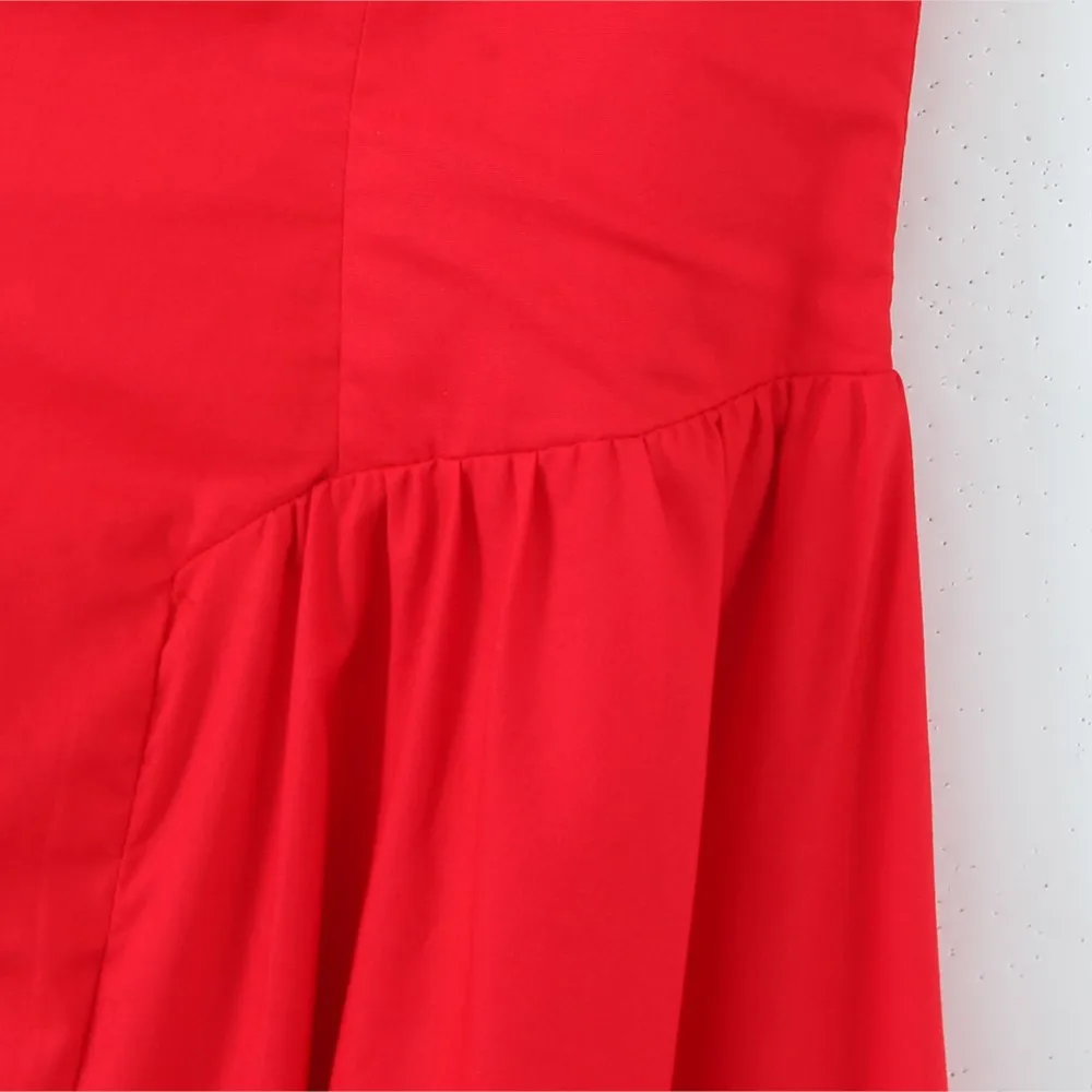 2025 حمالة صدر حمراء رومانسية مع سلك مشد نمط منخفضة الخصر Ruched مطوي سوينغ ميدي فستان المرأة مثير الصيف حبال فساتين رداء طويل