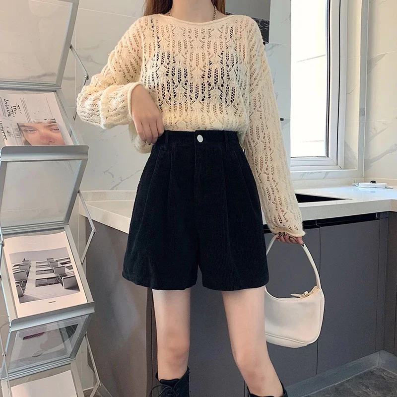 2024 spring corduroy shorts female college style high waist wide-leg pants female retro padded casual shorts female