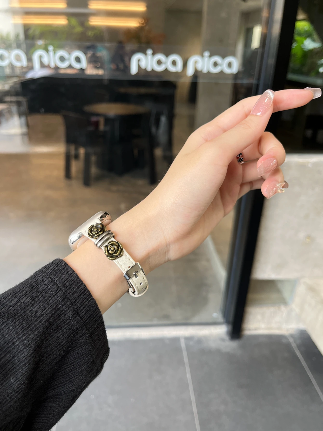 Leather Loop For Apple Watch band women white Ultra 10/9/8/7/6/5/4/3/2/1 SE 38mm 40mm 41mm 42mm 44mm 45mm 46mm