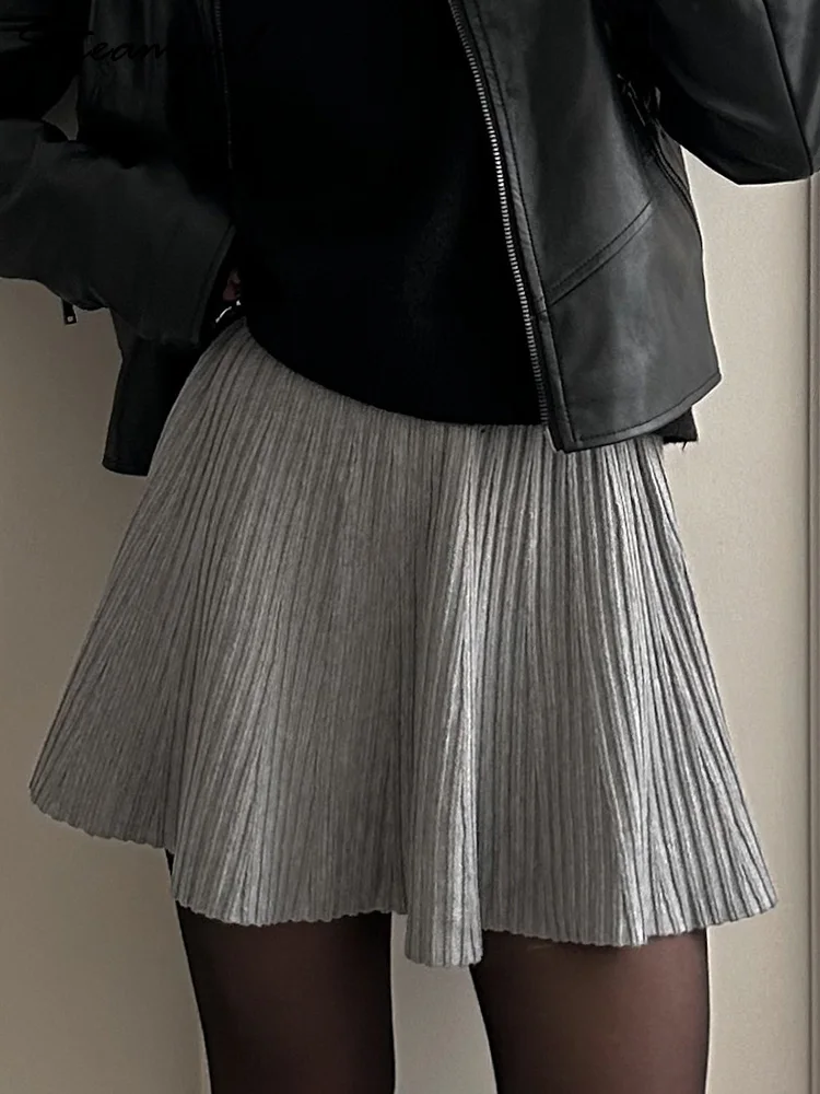 

Streamgirl вязаная белая юбка мини-женская осень-зима коричневые юбки с высокой талией плиссированная вязаная мини-юбка женская осенняя одежда, юбка женская осень зима, юбка женская трикотажная