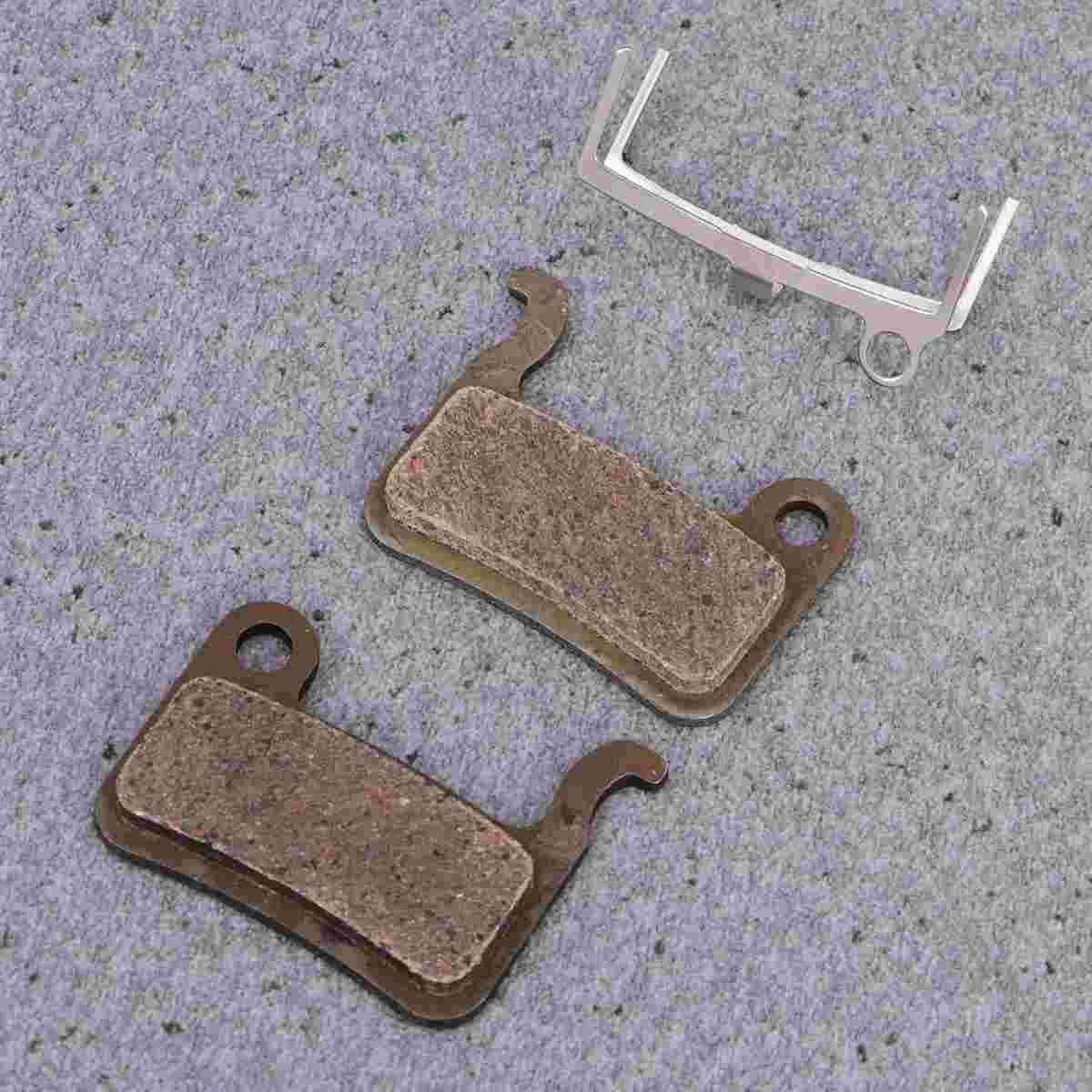 

2 Sets Semi-metallic Brake Pads Replacement Metal Brake Pads for brake cushion brake mat brake pad