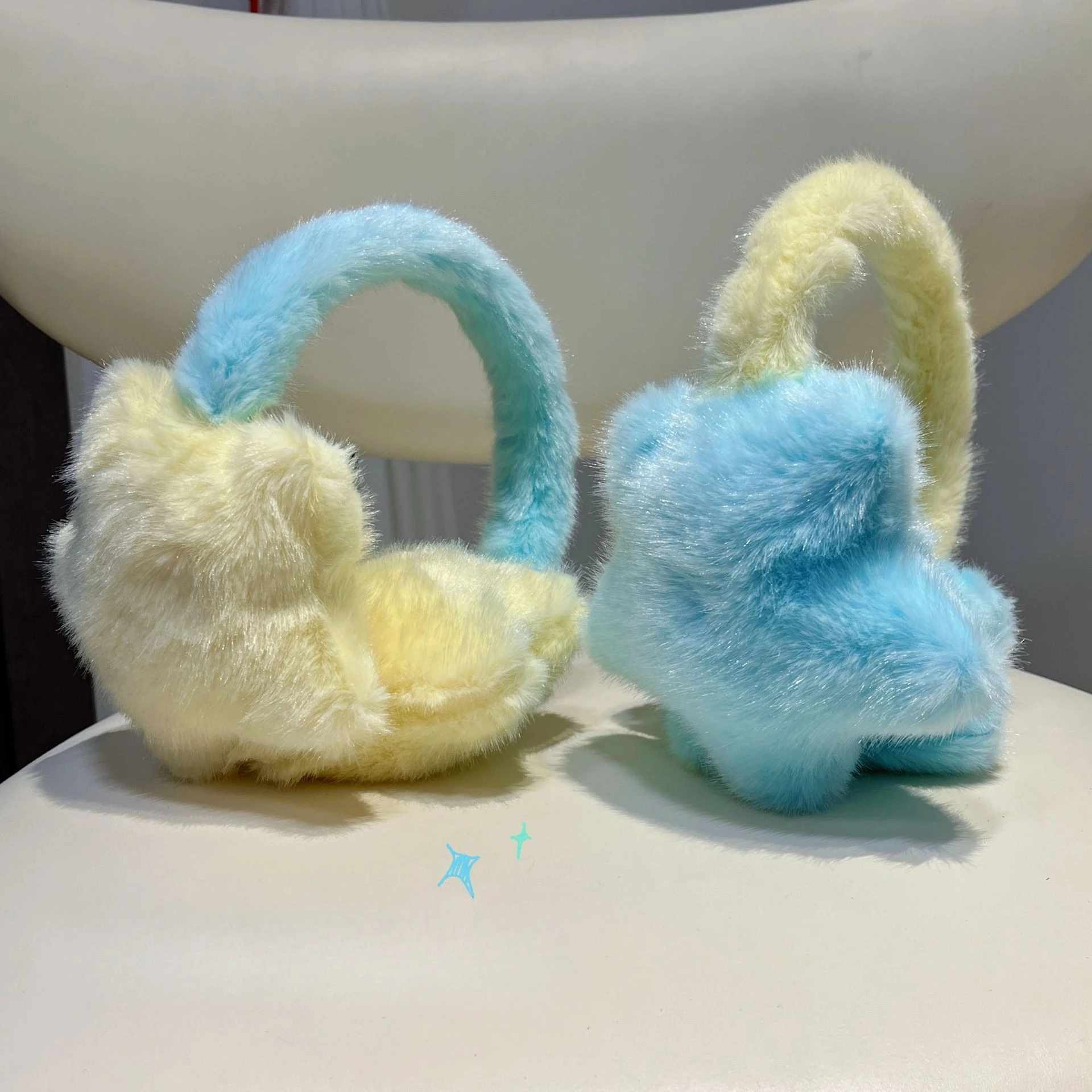 Color Blocked Star Shaped Plush Ear Cap For Women In Winter Macaron Color Antifreeze Student Cycling Headphone Style Earmuffs